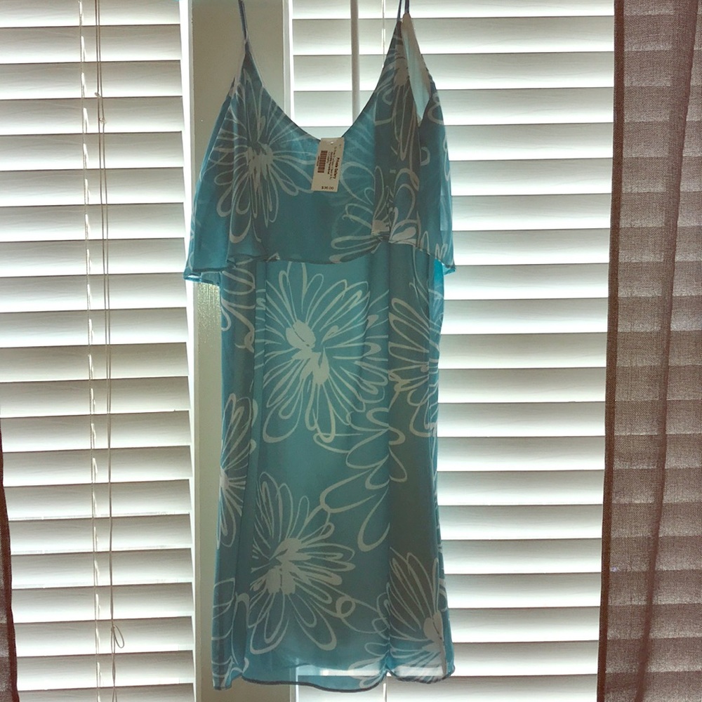 Private gallery dress